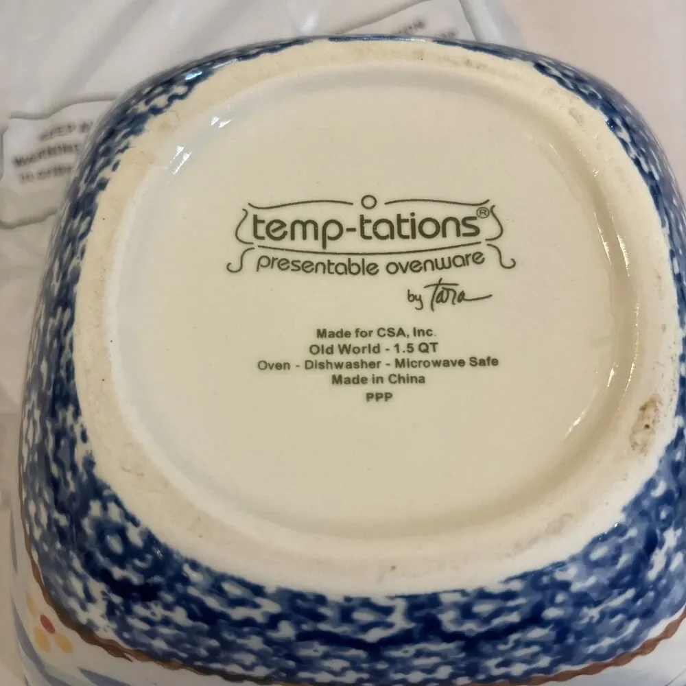 Temp-tations By Tara Old World Blue 1.5 Qt Bowl and Lid Serving Dish Decorative